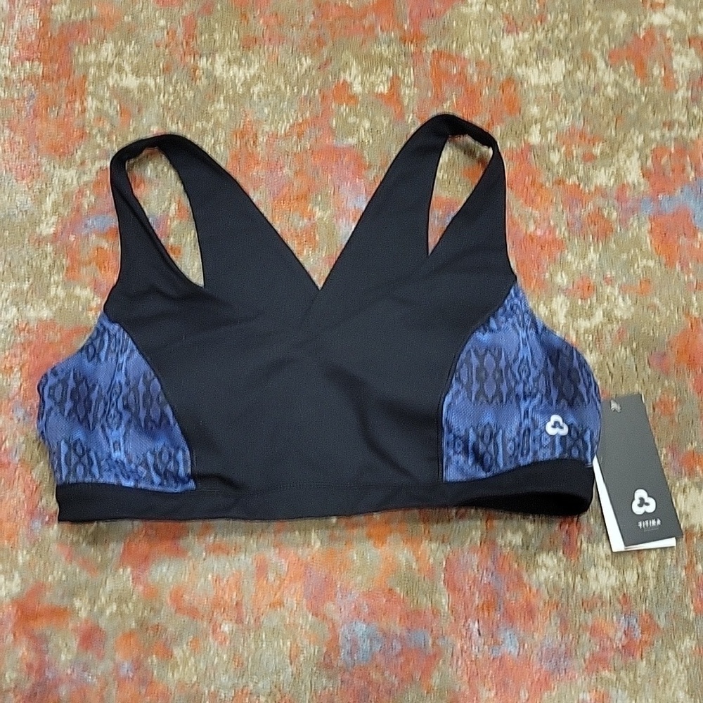 TITIKA V-NECK Wide Strap Sports Bra US 12